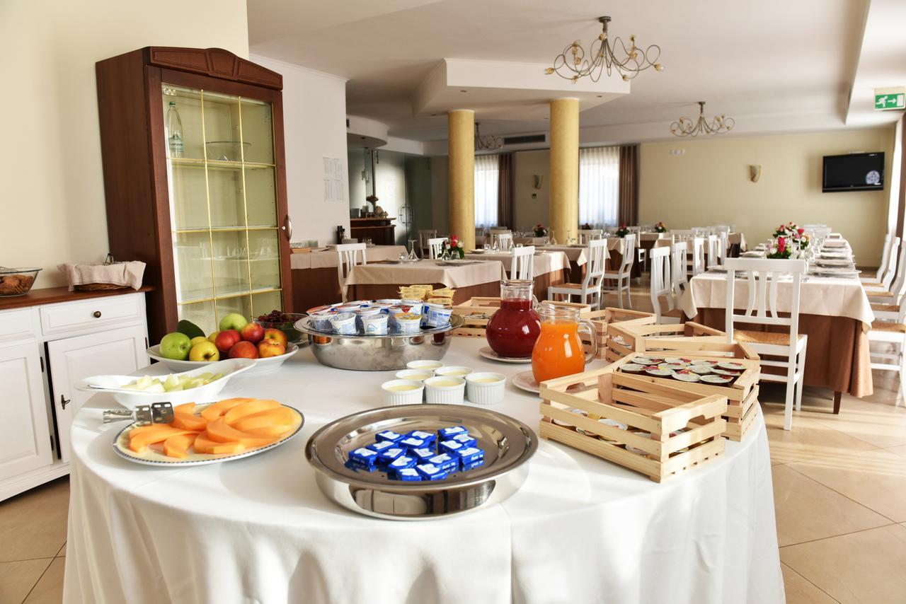 Hotel Victoria Torre Santa Sabina Dış mekan fotoğraf